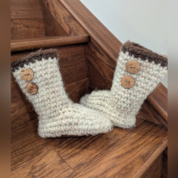 Handmade Wool Suede & Shearling Cream & Brown Crochet Baby Boots Sz 1-2 Years - Picture 7 of 7
